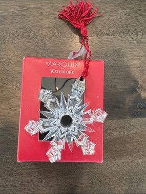 Marquis by Waterford 2004 Annual Crystal Snowflake Ornament with Red Ribbon